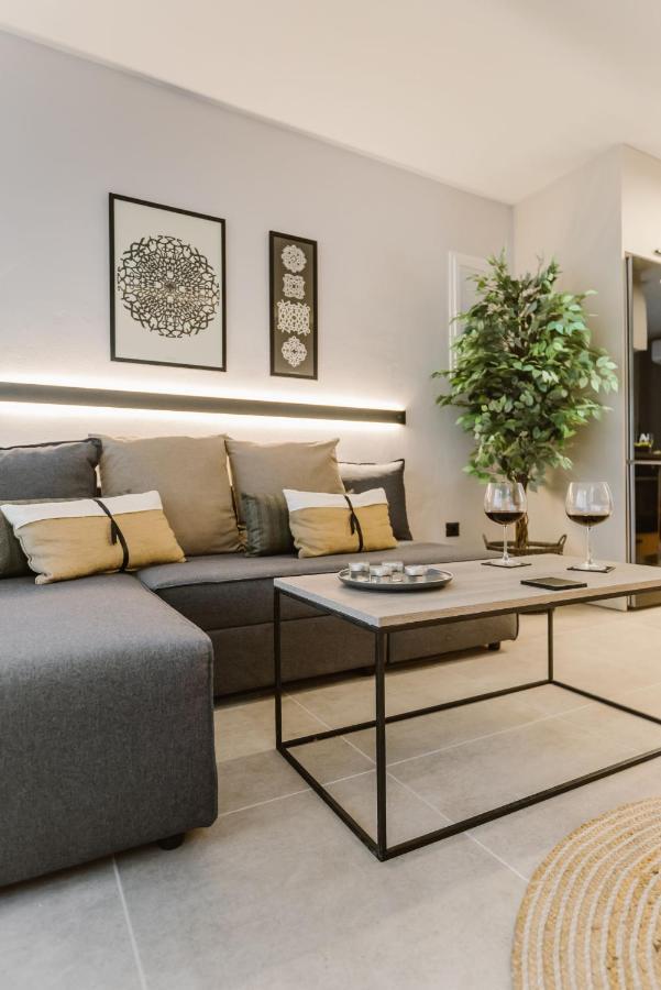 Manolis Loft Apartment, Rhodes Town